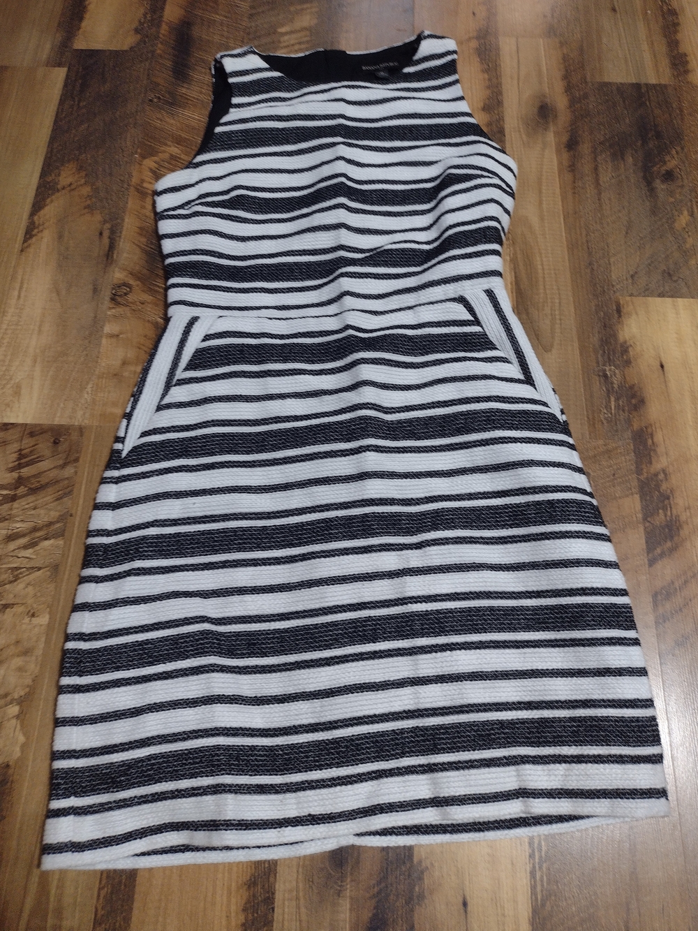 Banana Republic Striped Tweed Jacquard Sheath Dress With Pockets Size 0